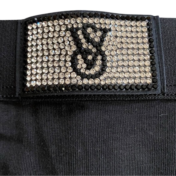 Victoria’s Secret Black Logo Shine Rhinestone Cotton Thong Panty NEW Size Medium - Picture 2 of 9